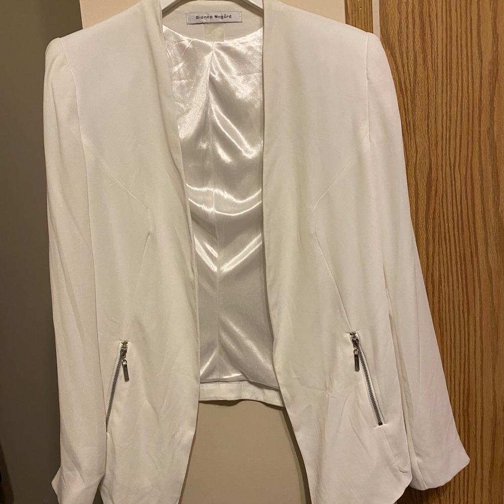 Nygard white jacket